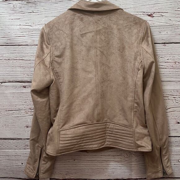 LAST ONE! Blank NYC Faux Suede Moto Jacket - Picture 3 of 5